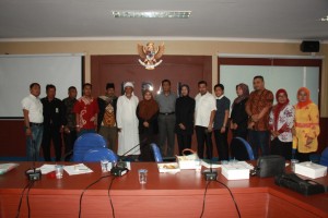 Foto Bersama Peserta Press Conference Perdagangan Anak dari Cianjur